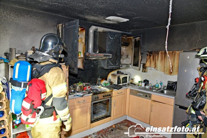 Wohnungsbrand In Einem Mehrfamilienhaus In Volders Erstmeldung